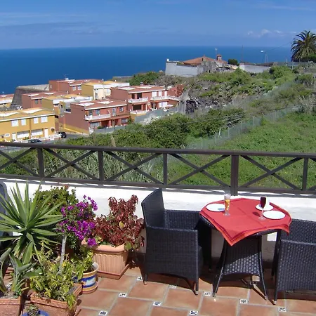 شقة Mit Kleiner Innenhof-terrasse Im Mediterranen Stil